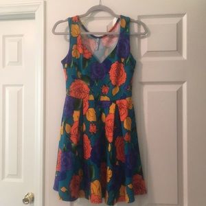 Multi color sleeveless dress
